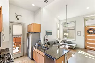 1807 Ulit Ave, Austin, TX 78702 - Photo 9