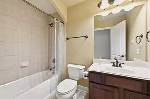 111 Whitley Dr, Austin, TX 78738 - Photo 25