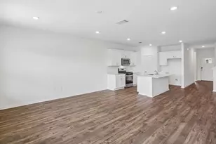 151 Mustang Lk Cir, Buda, TX 78610 - Photo 9
