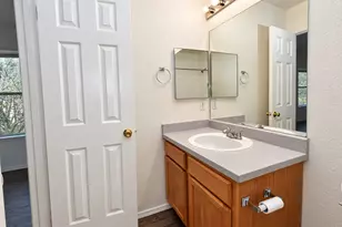921-923 Sagewood Trail, San Marcos, TX 78666 - Photo 7