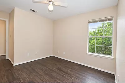 921-923 Sagewood Trail, San Marcos, TX 78666 - Photo 17