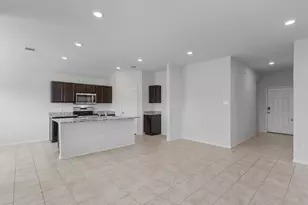 108 Ragnar Dr, Jarrell, TX 76537 - Photo 5