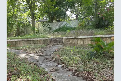 703 Herndon Lane, Austin, TX 78704 - Photo 11