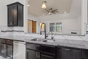 2709 Coral Valley Dr, Leander, TX 78641 - Photo 13