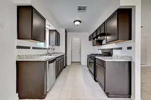 509 Greenway Dr, Pflugerville, TX 78660 - Photo 7