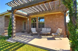 409 Landing Ln, Leander, TX 78641 - Photo 15