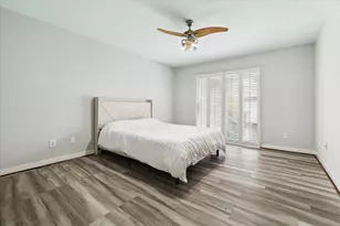 3300 Yorktown St, Houston, TX 77056 - Photo 7