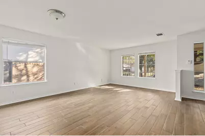 1869 Wallin Loop, Round Rock, TX 78664 - Photo 5