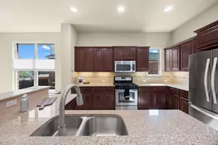 1404 Rimstone Dr, Cedar Park, TX 78613 - Photo 9