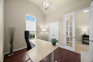 1404 Rimstone Dr, Cedar Park, TX 78613 - Photo 5