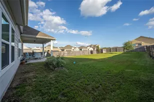 15309 Grenadine Bloom Cv, Del Valle, TX 78617 - Photo 35