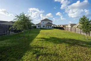 15309 Grenadine Bloom Cv, Del Valle, TX 78617 - Photo 37