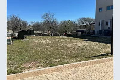 209 S Brown Street, Round Rock, TX 78664 - Photo 1