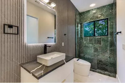 9409 Bell Mountain Drive, Austin, TX 78730 - Photo 33