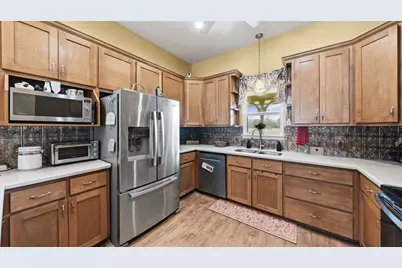 1102 Fairview Drive, Rockdale, TX 76567 - Photo 29