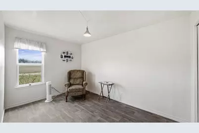 1102 Fairview Drive, Rockdale, TX 76567 - Photo 13