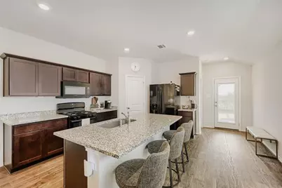 233 Calgary Lane, San Marcos, TX 78666 - Photo 5