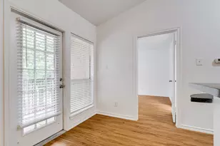 6804 N Capital Of Texas Hwy, Austin, TX 78731 - Photo 11