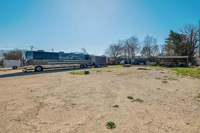 1401 Mooreland Drive, Austin, TX 78748 - Photo 13