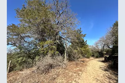 1085 Private Road 3063, Lexington, TX 78947 - Photo 17