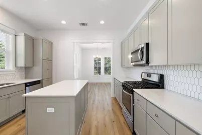 1102 Twain Street, Dripping Springs, TX 78619 - Photo 5
