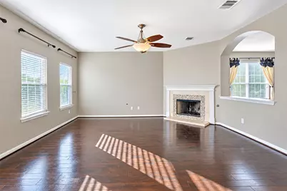 917 Abbeyglen Castle Drive, Pflugerville, TX 78660 - Photo 7