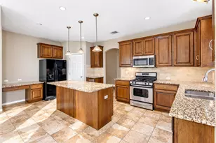 917 Abbeyglen Castle Dr, Pflugerville, TX 78660 - Photo 11