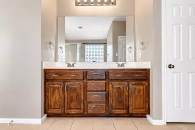 917 Abbeyglen Castle Drive, Pflugerville, TX 78660 - Photo 27