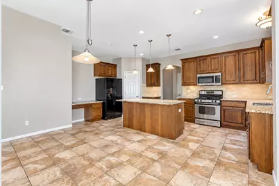 917 Abbeyglen Castle Drive, Pflugerville, TX 78660 - Photo 11