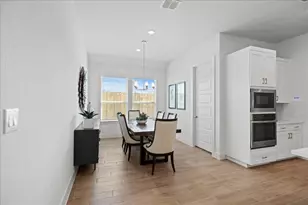 281 Seaside Sparrow Wy, Kyle, TX 78640 - Photo 11