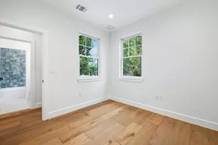 1919 W 38th St, Austin, TX 78731 - Photo 33