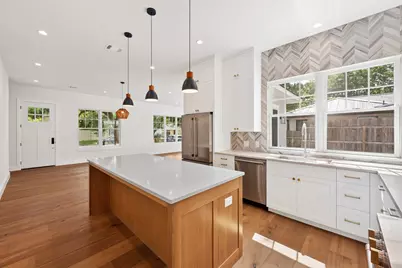 1919 W 38th Street, Austin, TX 78731 - Photo 13
