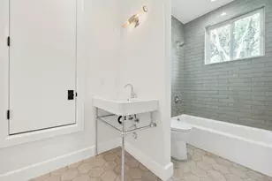 1919 W 38th St, Austin, TX 78731 - Photo 37