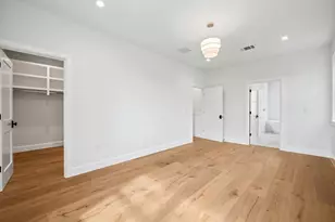 1919 W 38th St, Austin, TX 78731 - Photo 15