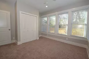 7602 Blessing Ave, Austin, TX 78752 - Photo 15