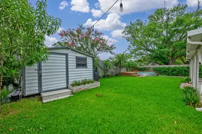 7803 Woodcroft Drive, Austin, TX 78749 - Photo 19