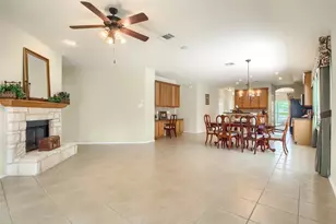 18720 Royal Pointe Dr, Pflugerville, TX 78660 - Photo 13