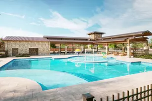 137 Tolo Dr, Elgin, TX 78621 - Photo 33