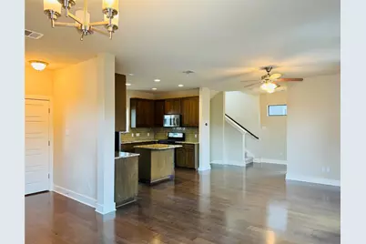 2004 Tripshaw Lane #73C, Austin, TX 78741 - Photo 3