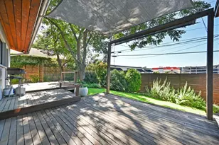 701 Brownlee Cir, Austin, TX 78703 - Photo 23