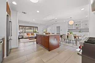 701 Brownlee Cir, Austin, TX 78703 - Photo 11