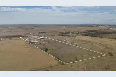 835 E County Road 304, Jarrell, TX 76537 - Photo 25