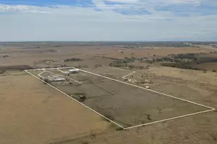 835 E County Road 304, Jarrell, TX 76537 - Photo 25