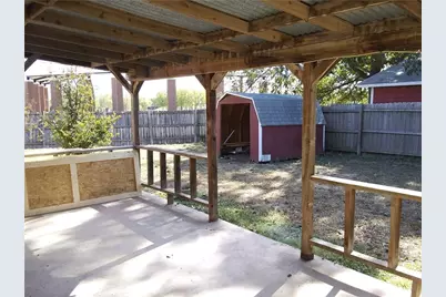 313 Ross Street, Hutto, TX 78634 - Photo 11