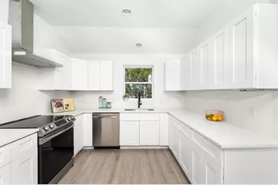 5102 Moss Point, Lago Vista, TX 78645 - Photo 9