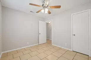 11906 Broad Oaks Dr, Austin, TX 78759 - Photo 19