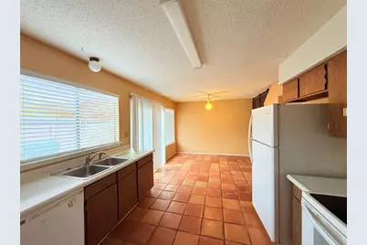 9611 Blue Creek Lane, Austin, TX 78758 - Photo 13