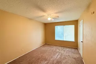 9611 Blue Creek Ln, Austin, TX 78758 - Photo 15