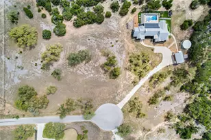 329 Calvary Cv, Dripping Springs, TX 78620 - Photo 39