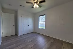 208 Newcastle Dr, Red Rock, TX 78662 - Photo 23
